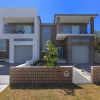 Greenacre Villas - Sydney, Sydney, NSW